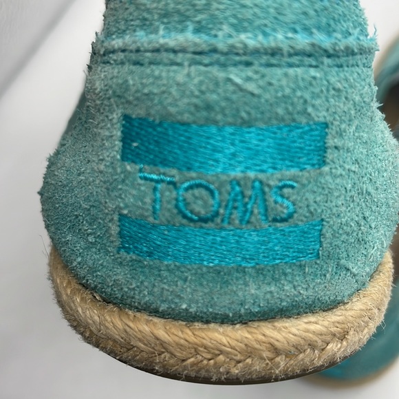 TOMS Suede Leather Turquoise Espadrilles Flats Sz 6.5 - Picture 4 of 7